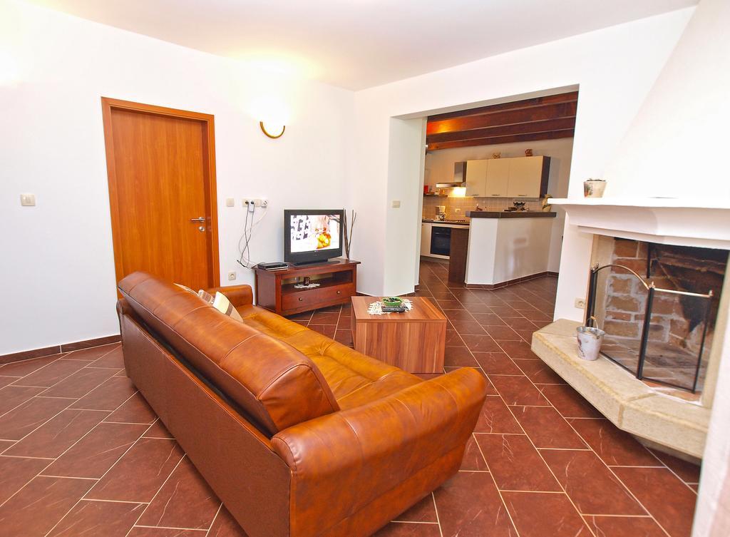 House Franko 1330 Villa Poreč Eksteriør billede
