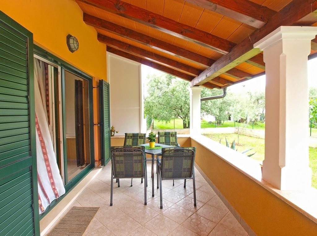 House Franko 1330 Villa Poreč Eksteriør billede